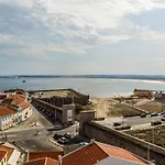 Vakantiehuis Casa Alegria By Cosycasa Peniche
